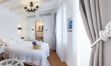 Ela Tenedos Hotel