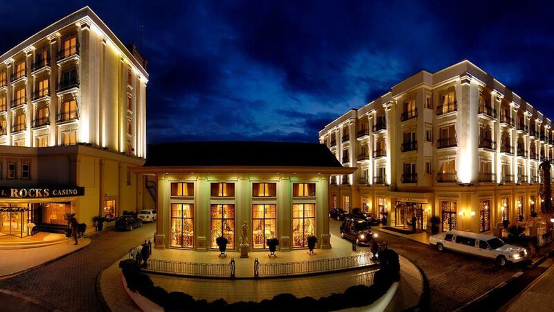 Rocks Hotel