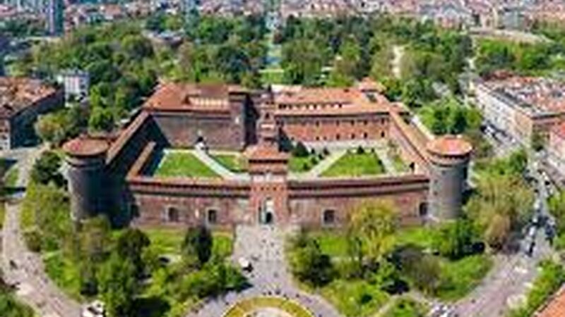 Kuzey İtalya'nın Başkenti Milano | 3 Gece | İzmir | SunExpress