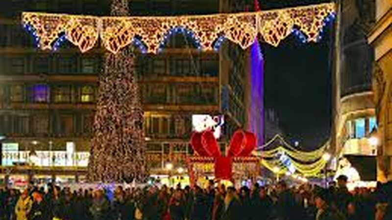 UÇAKLI VİZESİZ BELGRAD NOEL PAZARLARI TURU