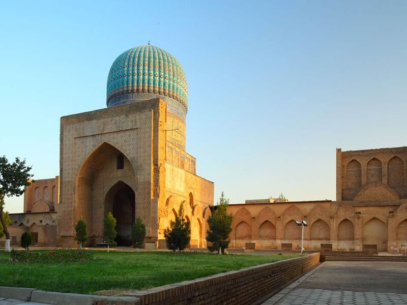 Görkemli Özbekistan İpek Yolunun İncisi THY ile 22 Nisan Hareket (23 Nisan Özel) AT1166
