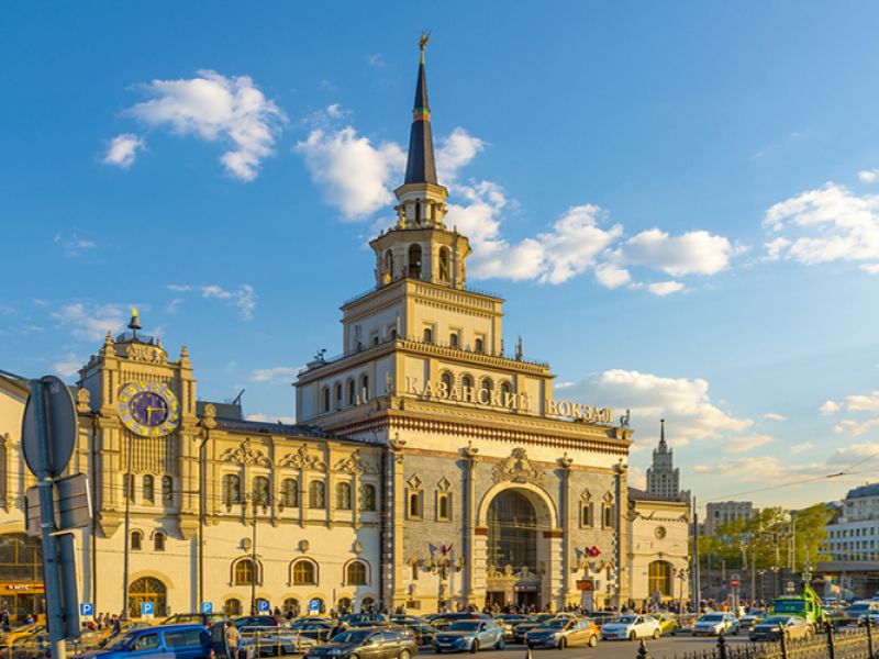 BİR RUSYA MASALI TURU Moskova Şehir Turu & St. Petersburg Şehir Turu