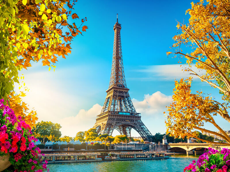 Görkemli Üçlü Benelüx & Fransa & Almanya 7 Gece - THY ile 2026 İlkbahar Dönemi (DUS - STR) AT1223
