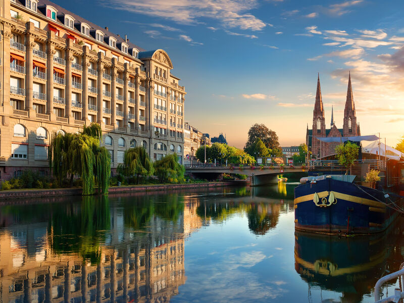 Görkemli Rüya Üçgeni Almanya - Fransa - İsviçre 3 Gece - THY ile 26 Mayıs Hareket (Kurban Bayramı Özel) AT1187
