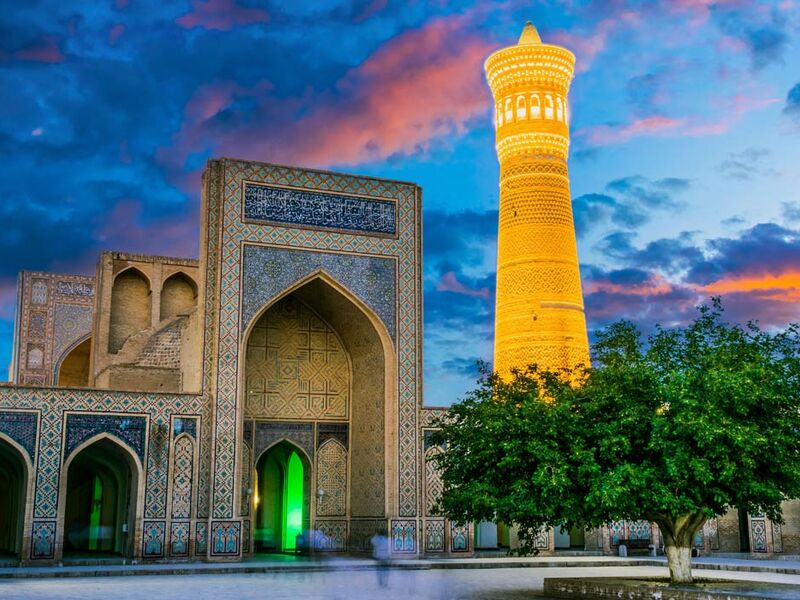 Görkemli Özbekistan İpek Yolunun İncisi THY ile 22 Nisan Hareket (23 Nisan Özel) AT1166
