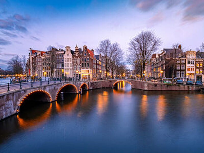 Paris & Disneyland Serüveni Turu Türk Hava Yolları ile 4 Gece CDG-CDG 2026 Dönemi