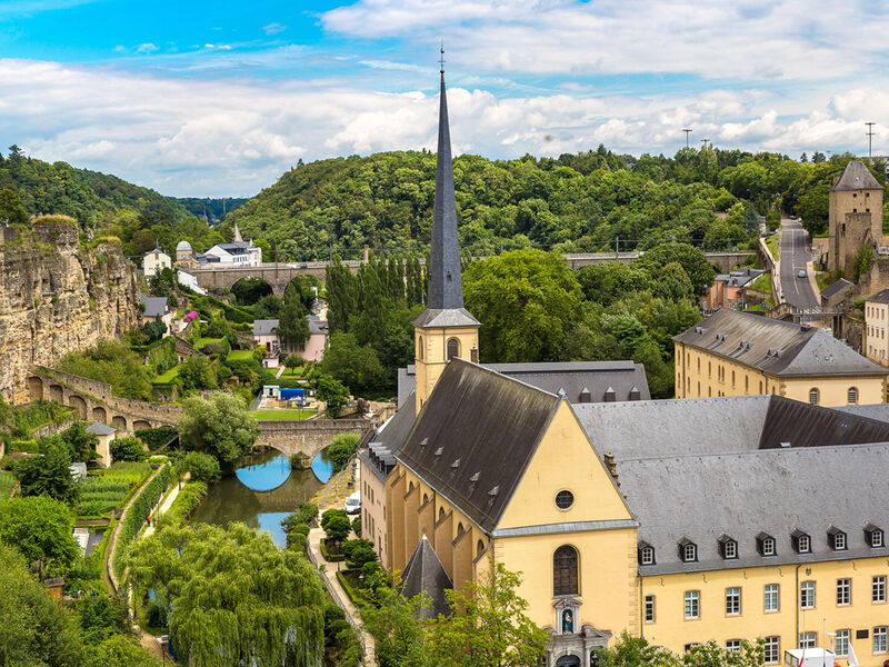 Görkemli Üçlü Benelüx & Fransa & Almanya 7 Gece - THY ile 2026 İlkbahar Dönemi (DUS - STR) AT1223
