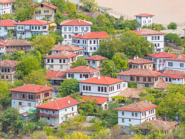 Adana Çıkışlı Otobüslü Kastamonu Safranbolu Amasra Abant (2 Gece Konaklama)
