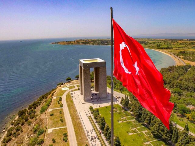 Diyarbakır Çıkışlı Uçaklı Marmara`nın Tarihi Başkentleri Turu (4 Gece Konaklama) (Kazdağları Jeep Safari ve Ayvalık Tekne Turu)