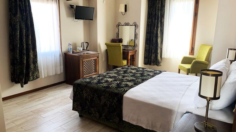 Mitos Hotel