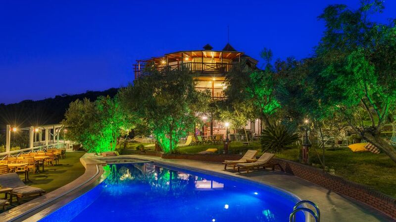 Aeneas Hotel