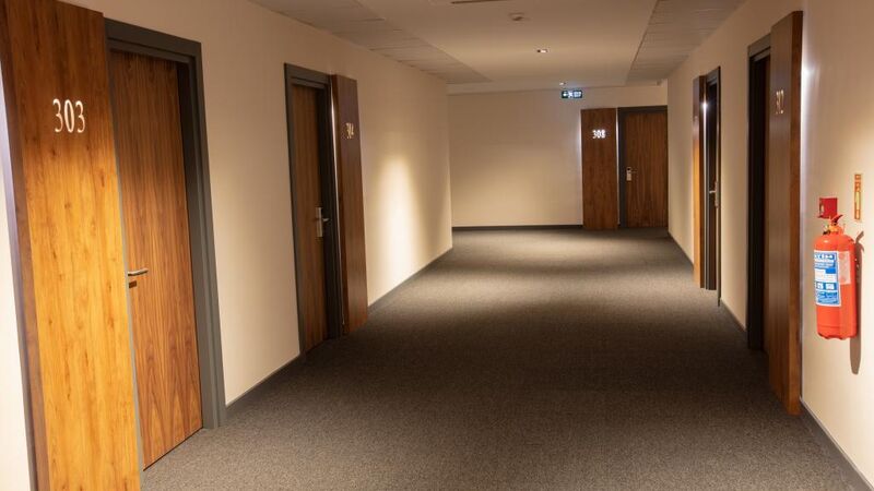 Valent Otel Business