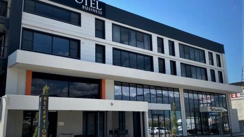 Valent Otel Business