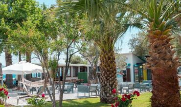 Kayalar Blue Beach & Hotel