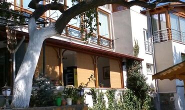 Mola Hotel