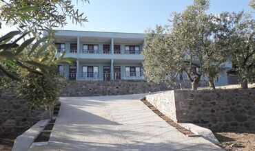 Nazan Motel & Restaurant & Beach
