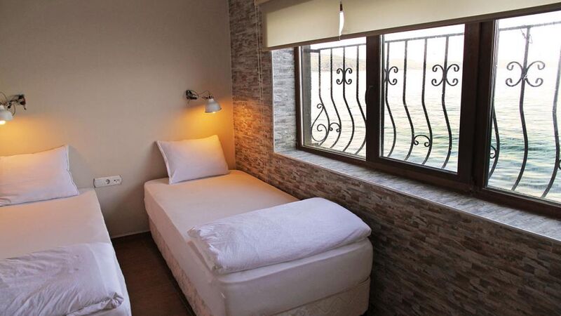Aqua Boss Hotel