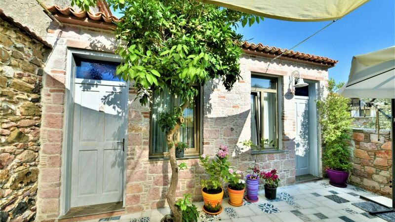 Cunda Mor Limon Otel