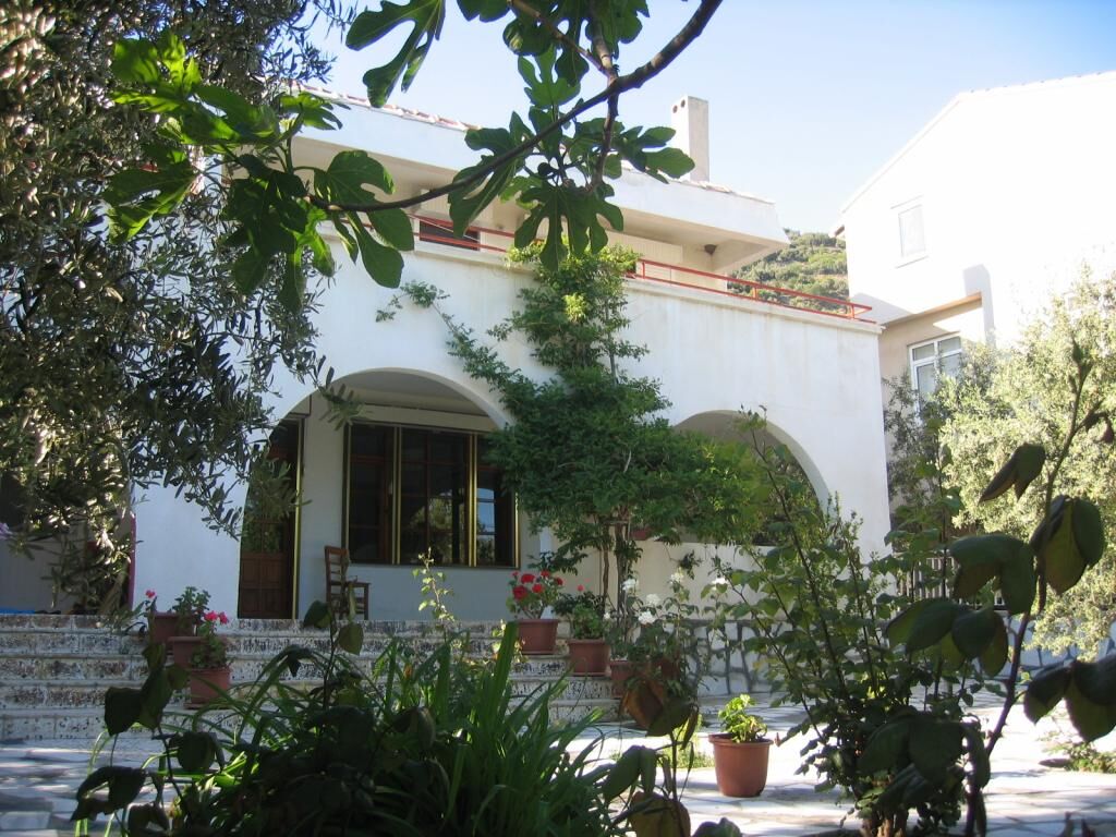 Ada Art Misafir Evi