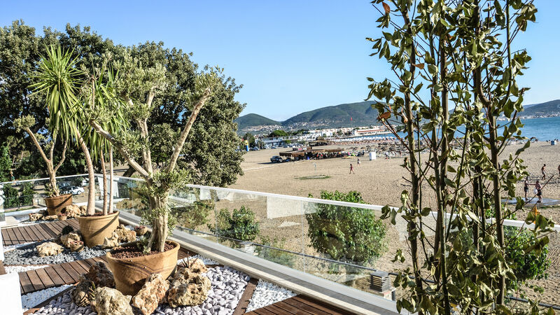 Karakas Hotel