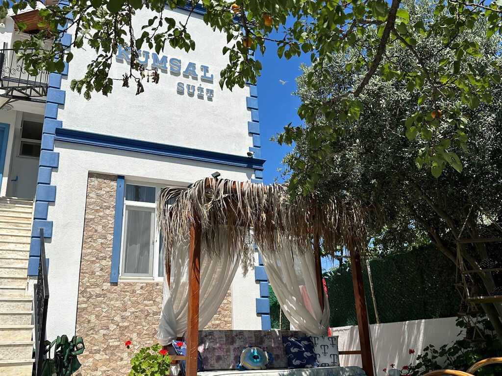 Kumsal Suit