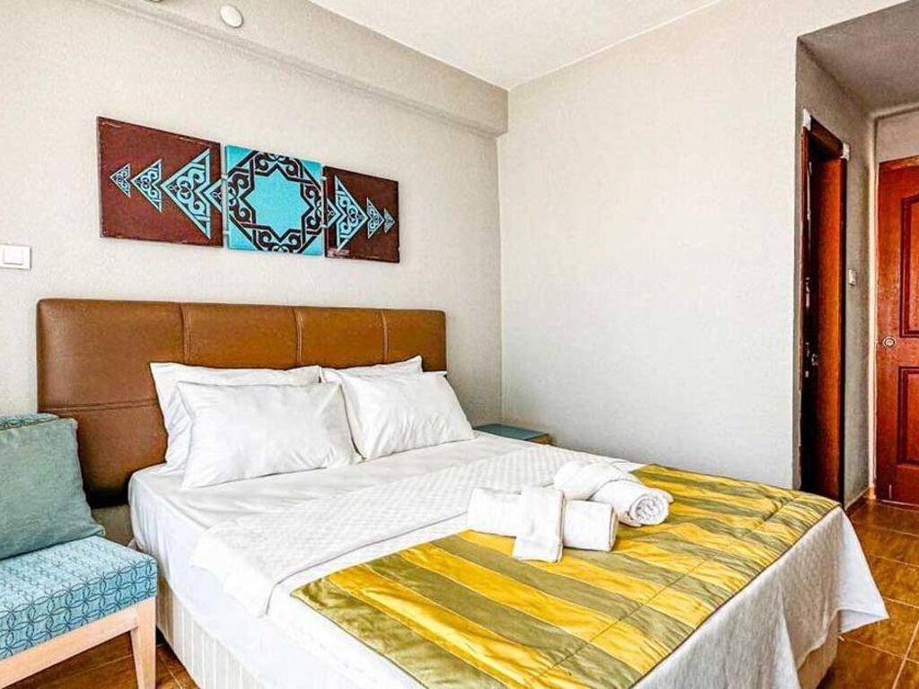Grand Avşa Otel