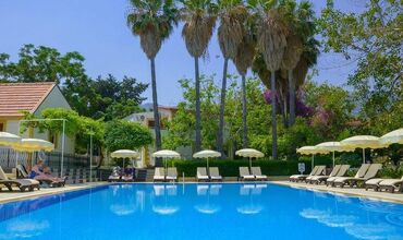 Riverside Garden Resort
