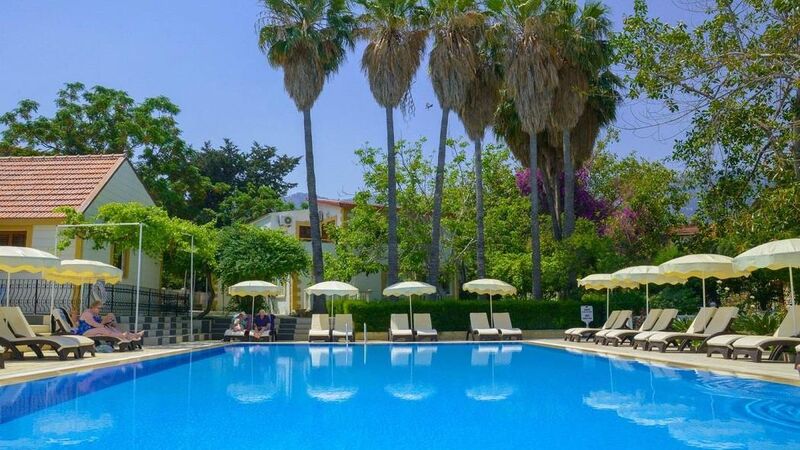 Riverside Garden Resort