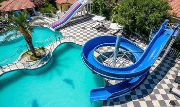 Riverside Garden Resort
