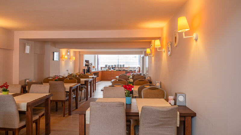 Parion House Hotel