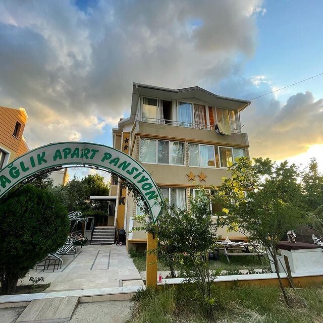 Sağlık Apart Pansiyon