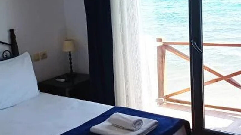 Assos Sardunya Hotel