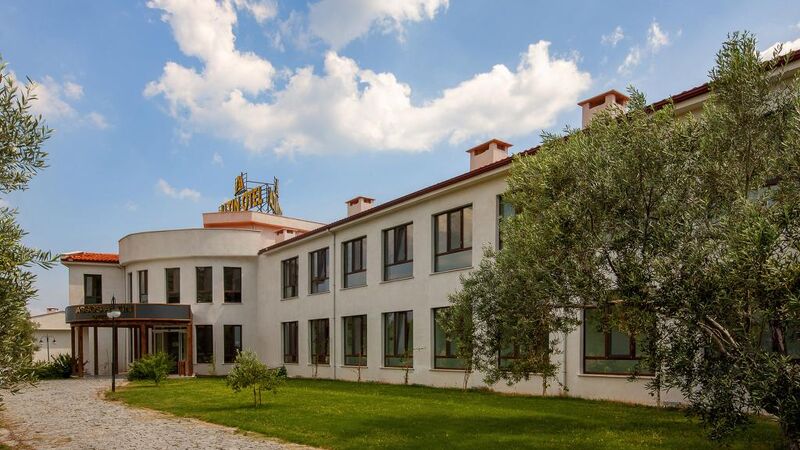 Assos Altın Otel