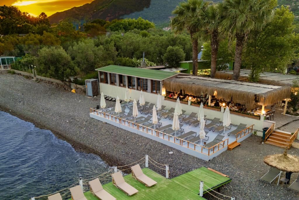 Kayalar Blue Beach & Hotel