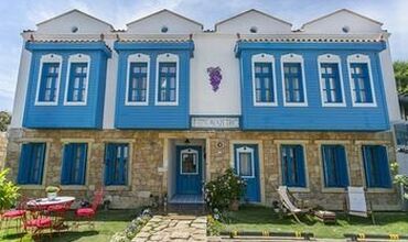 Ayapetro Hotel
