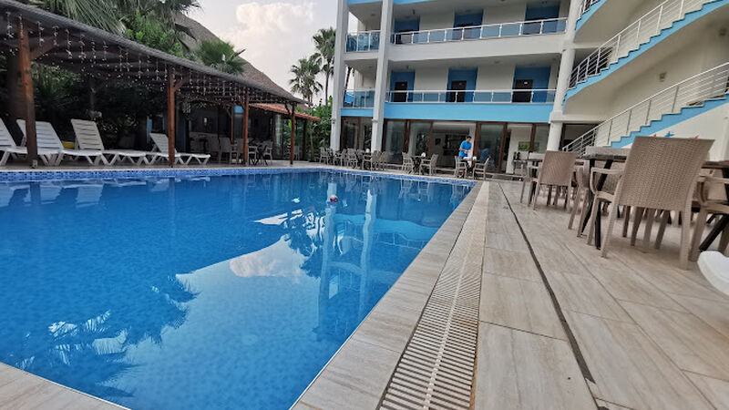 Ada ArasI Otel