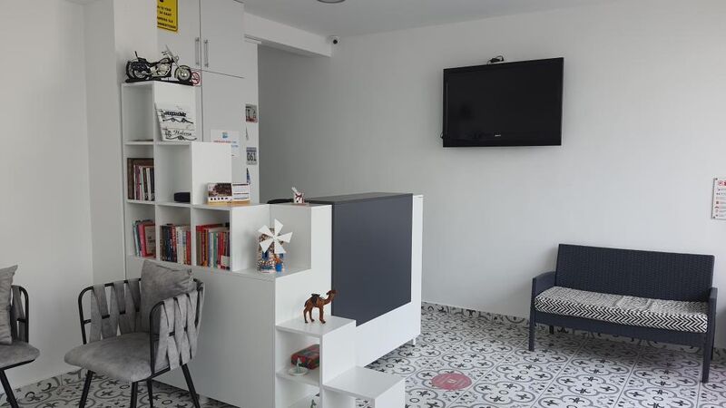 R House Hotel