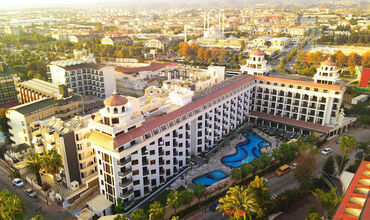 Blue Marlin Deluxe Spa & Resort