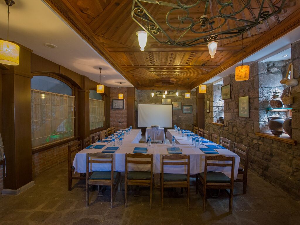 Assos Nazlıhan Hotel