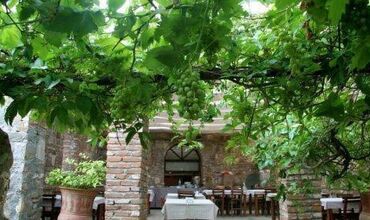 Bozcaada Fahri Hotel