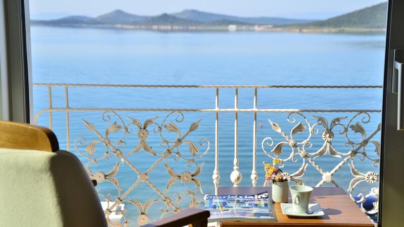Cunda Kıvrak Otel
