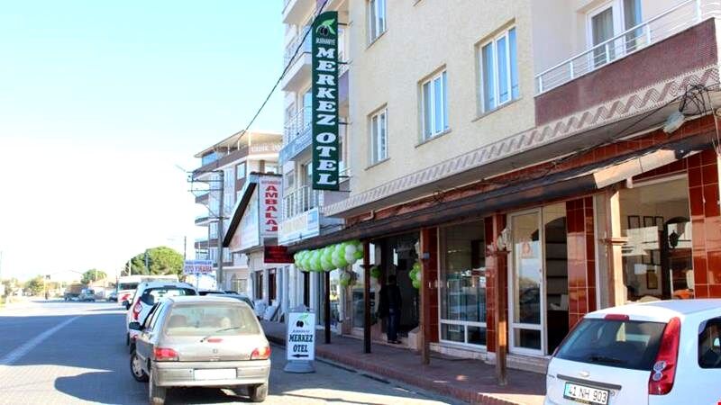 Burhaniye Merkez Otel