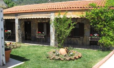 Assos Sardunya Hotel