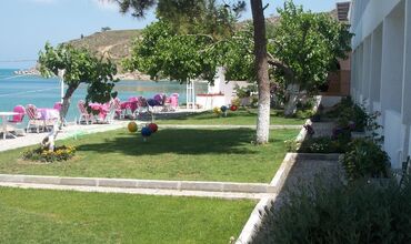 Avşa Beyazsaray Oteli