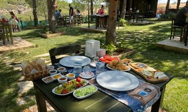 Elyada Otel ve Bağ Evi