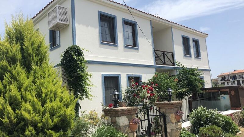 Kırlı Otel
