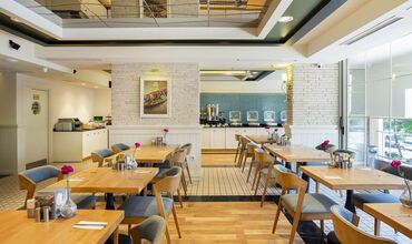 Artur Hotel