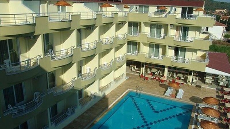 Hotel Sare