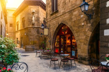 Barcelona Noel Pazarları Turu Girona Şehir Turu Dahil Ajet Havayolları İle 4 Gece 5 Gün (GRO-GRO)