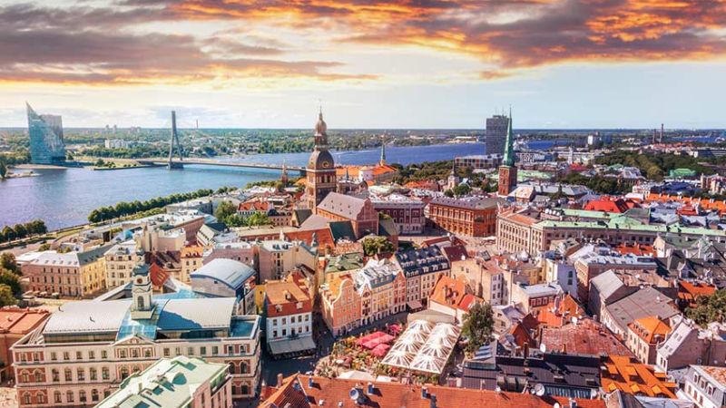 Baltıklar'da 3 Ülke Vilnius Turu & Riga & Tallinn THY İle Ramazan Bayramı Özel 7 Gece 8 Gün 2027 (VNO-TLL)